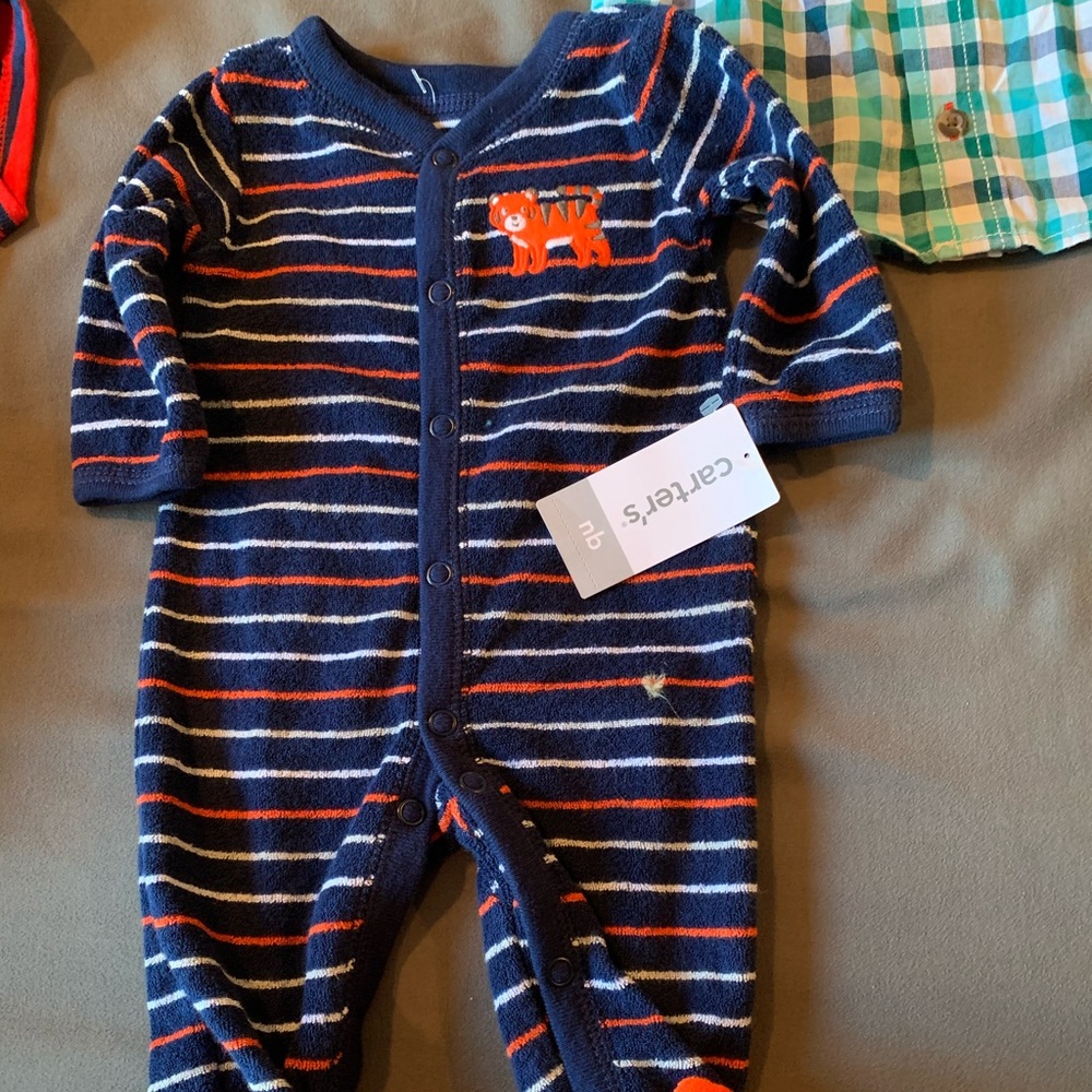 Carters Newborn Onesie NWT